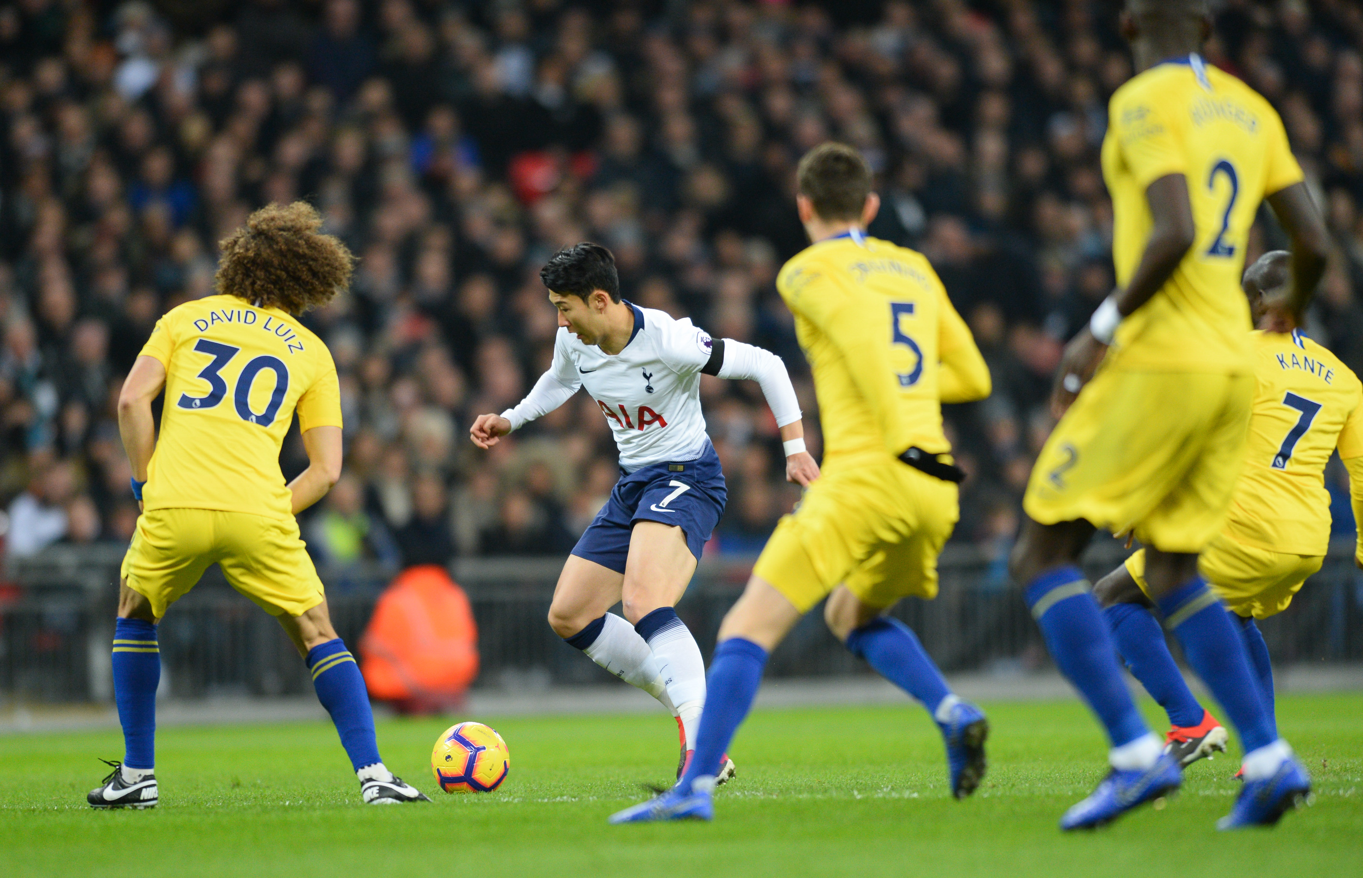 九游官网入口-包含欧篮联转会期走向成谜，山东泰山状态回暖，媒体盛赞，身体对抗强度拉满的词条